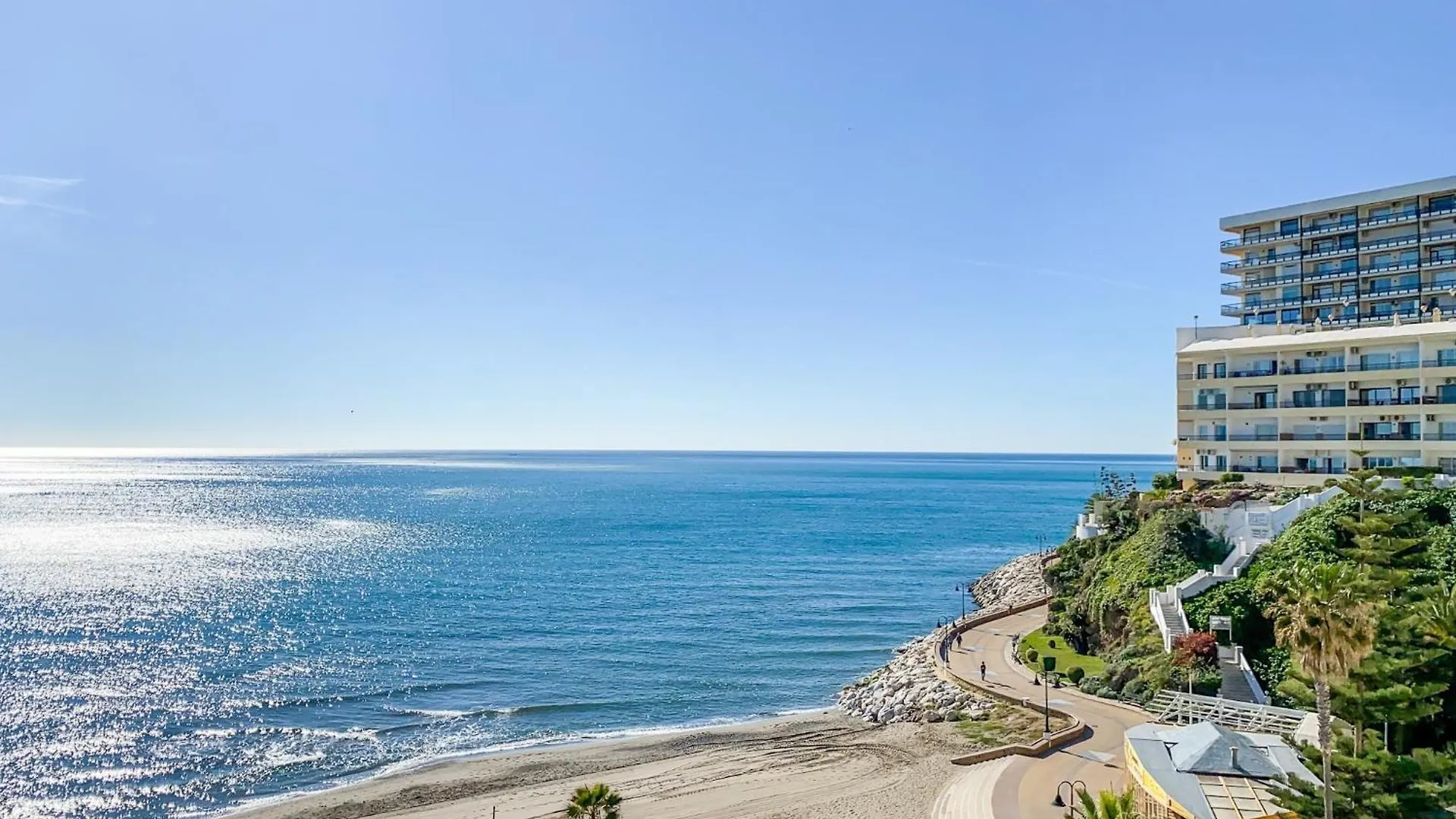 Apartment In Costa Del Sol With Sea Views 토레몰리노스