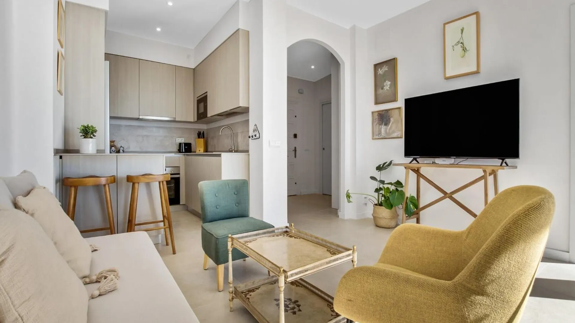 Apartment In Costa Del Sol With Sea Views 토레몰리노스